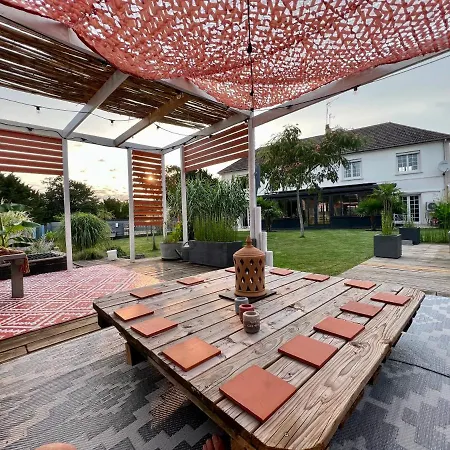 Double Dans Avec Piscine Salle De Bains Privee Отель типа 