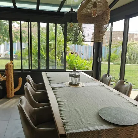 Double Dans Avec Piscine Salle De Bains Privee