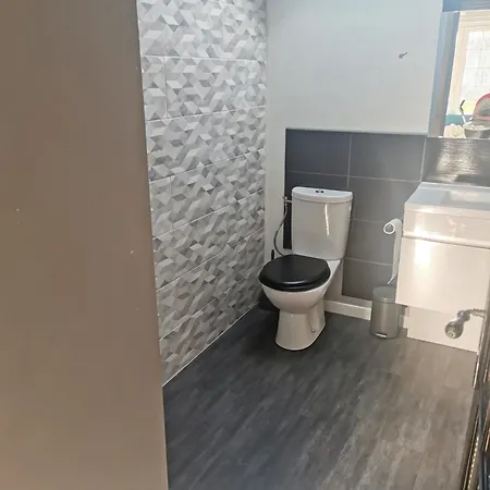 Double Dans Avec Piscine Salle De Bains Privee Отель типа 